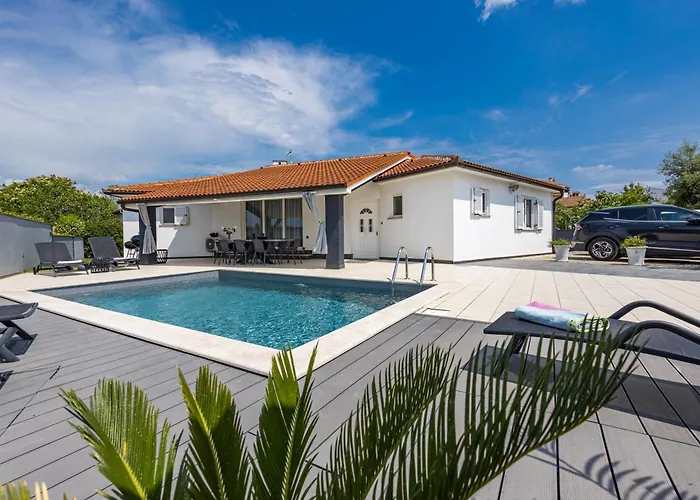 Villa 50 Shades Of Grey